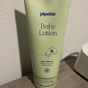 Pipette Baby Lotion